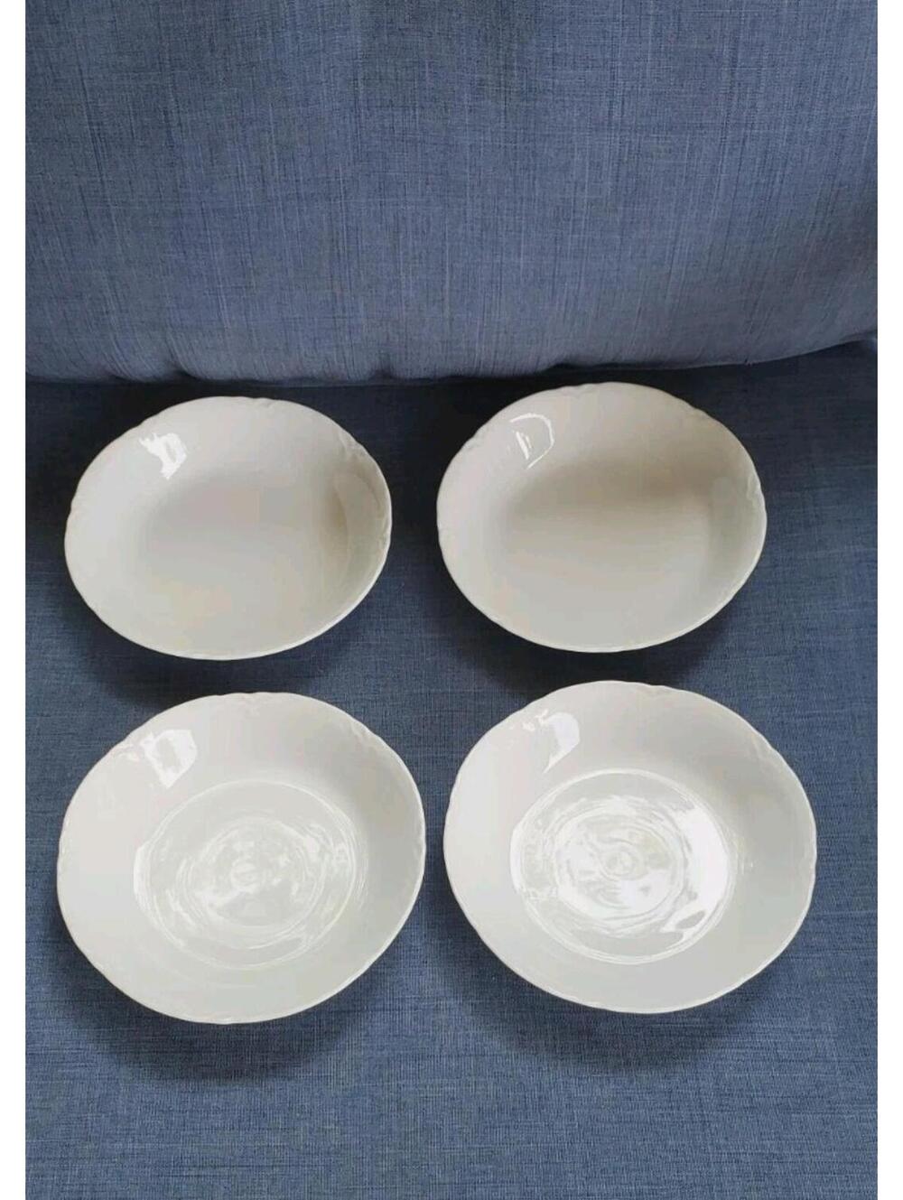 4 HUTSCHENREUTHER Germany Racine White China Round Berry Bowls 5.2”